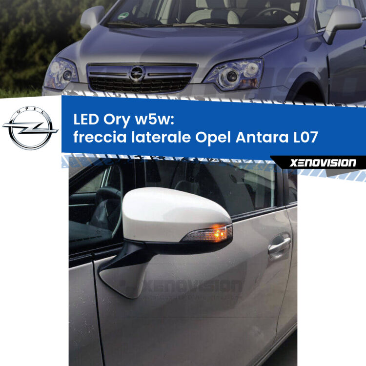 <strong>LED freccia laterale w5w per Opel Antara</strong> L07 2006 - 2015. Una lampadina <strong>w5w</strong> canbus luce arancio modello Ory Xenovision.