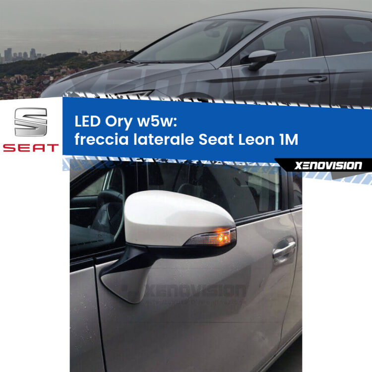 <strong>LED freccia laterale w5w per Seat Leon</strong> 1M 1999 - 2006. Una lampadina <strong>w5w</strong> canbus luce arancio modello Ory Xenovision.