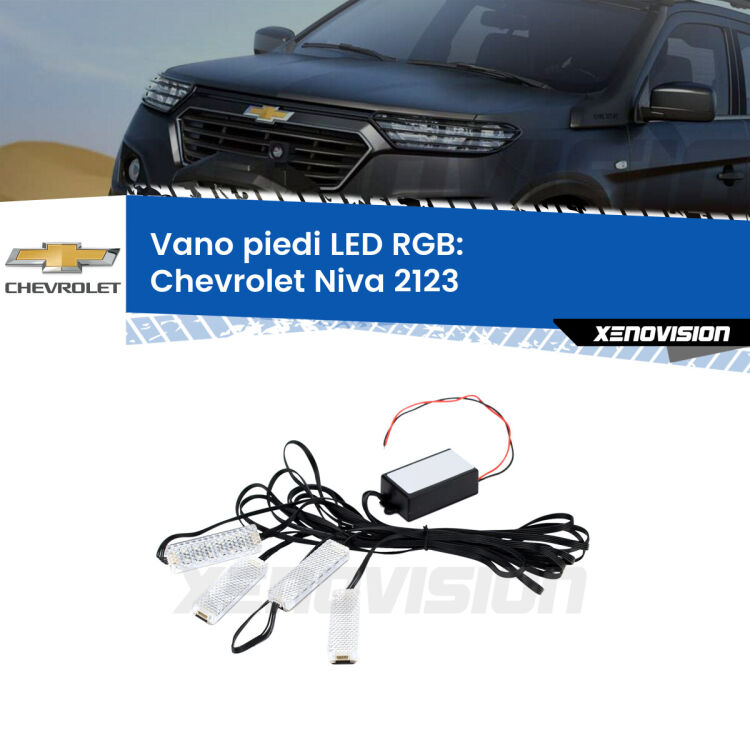<strong>Kit placche LED cambiacolore vano piedi Chevrolet Niva</strong> 2123 2002 - 2009. 4 placche <strong>Bluetooth</strong> con app Android /iOS.