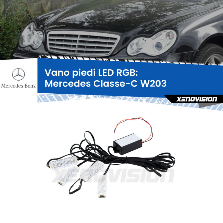 <strong>Kit placche LED cambiacolore vano piedi Mercedes Classe-C</strong> W203 2000 - 2007. 4 placche <strong>Bluetooth</strong> con app Android /iOS.