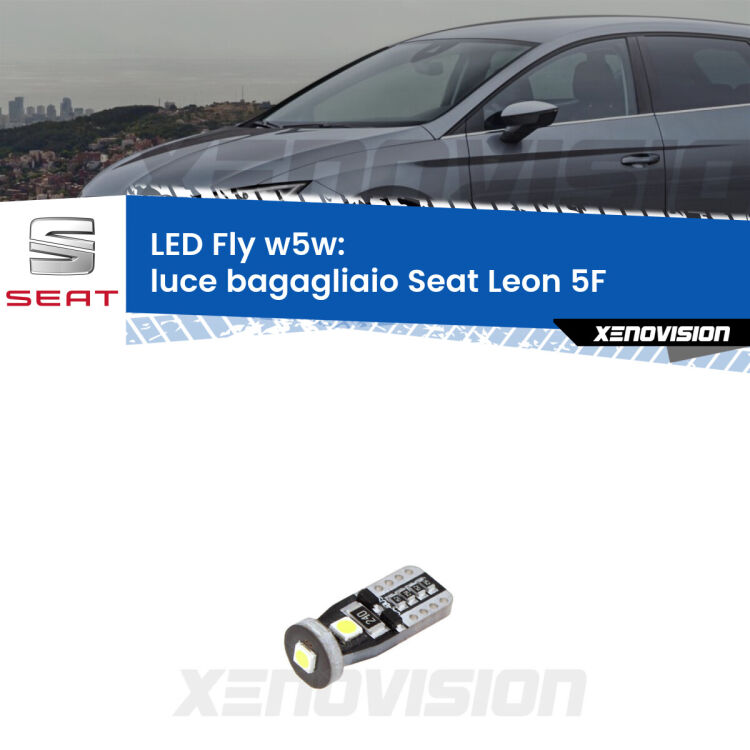 <strong>luce bagagliaio LED per Seat Leon</strong> 5F 2012 in poi. Coppia lampadine <strong>w5w</strong> Canbus compatte modello Fly Xenovision.