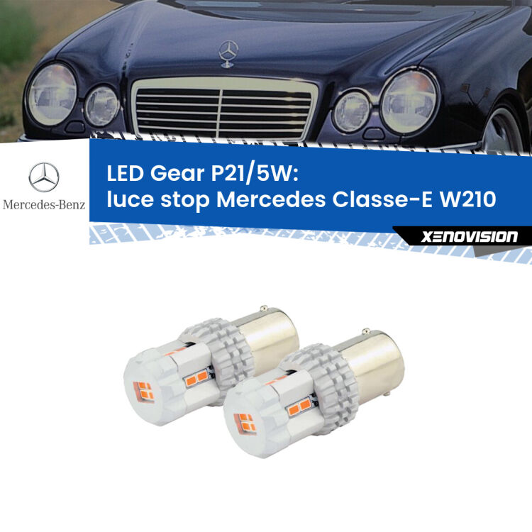 <strong>Luce Stop LED per Mercedes Classe-E</strong> W210 1995 - 2002. Due lampade <strong>P21/5W</strong> rosse non canbus modello Gear.