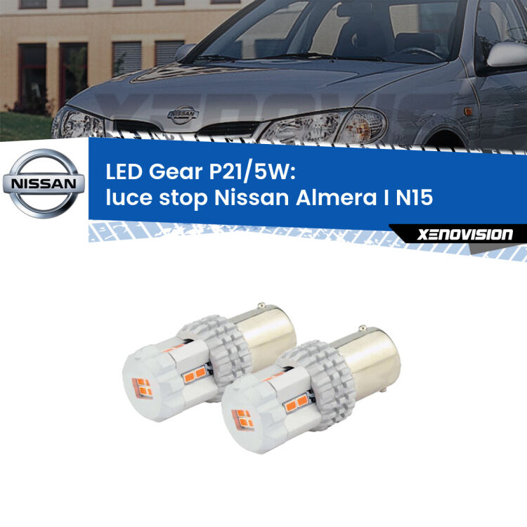 <strong>Luce Stop LED per Nissan Almera I</strong> N15 1995 - 2000. Due lampade <strong>P21/5W</strong> rosse non canbus modello Gear.