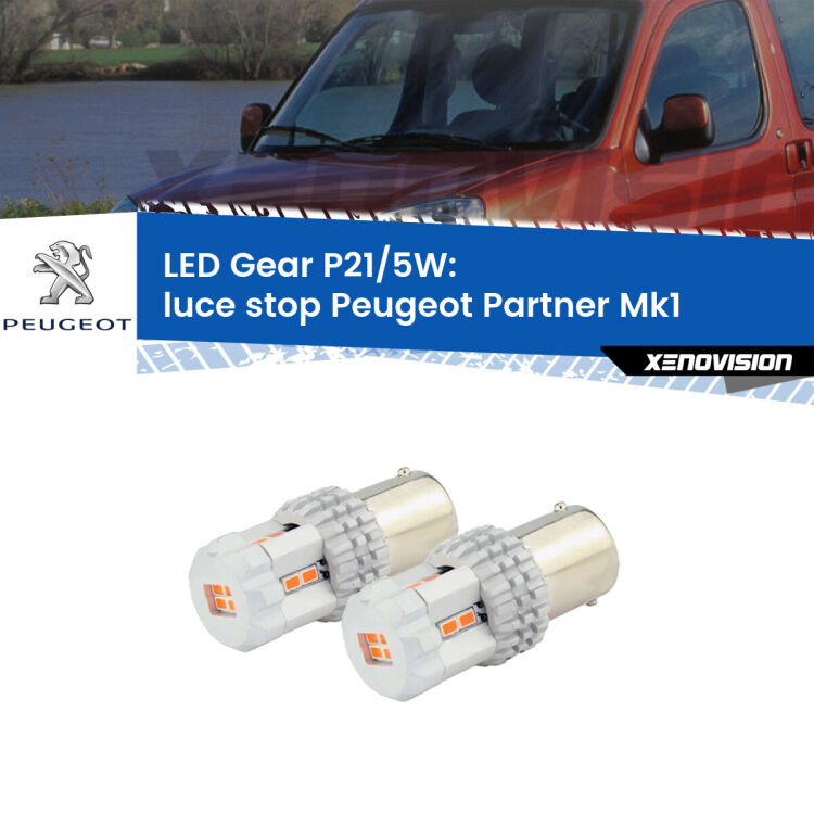 <strong>Luce Stop LED per Peugeot Partner</strong> Mk1 1996 - 2007. Due lampade <strong>P21/5W</strong> rosse non canbus modello Gear.
