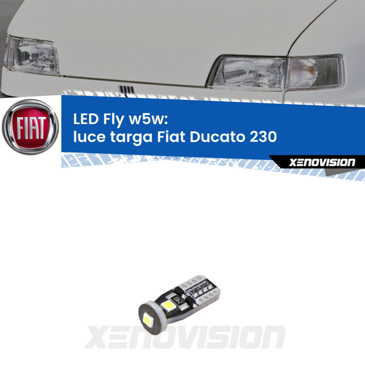 <strong>luce targa LED per Fiat Ducato</strong> 230 1999 - 2002. Coppia lampadine <strong>w5w</strong> Canbus compatte modello Fly Xenovision.