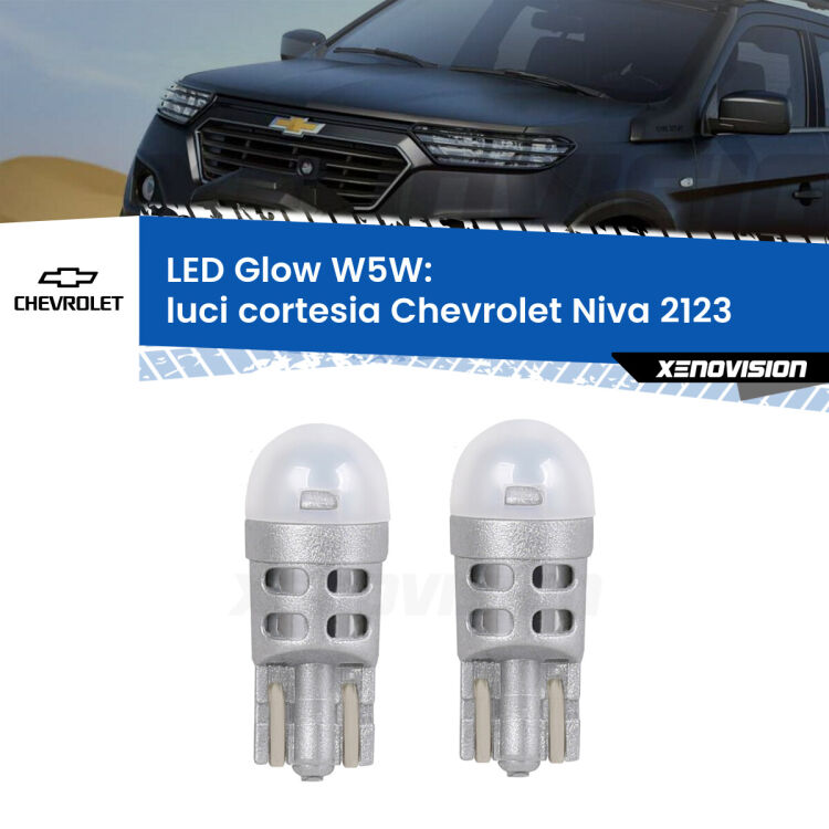 Luci Cortesia LED Chevrolet Niva 2123 2002 - 2009: W5W Glow a Luce Calda <strong>Luci Cortesia LED luce calda per Chevrolet Niva</strong> 2123 2002 - 2009. Coppia lampade <strong>W5W</strong> modello Glow di Xenovision.
