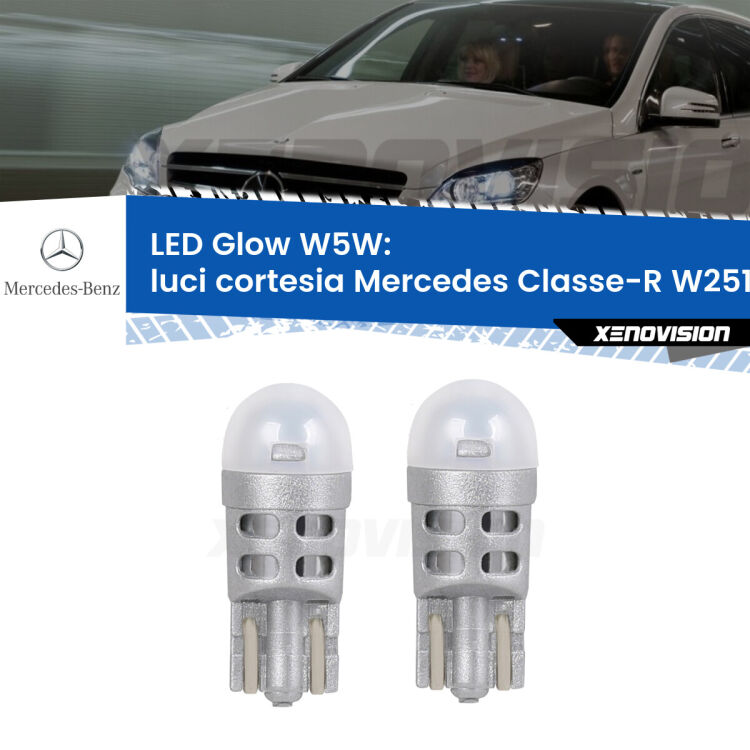 Luci Cortesia LED Mercedes Classe-R W251, V251 2006 - 2014: W5W Glow a Luce Calda <strong>Luci Cortesia LED luce calda per Mercedes Classe-R</strong> W251, V251 2006 - 2014. Coppia lampade <strong>W5W</strong> modello Glow di Xenovision.