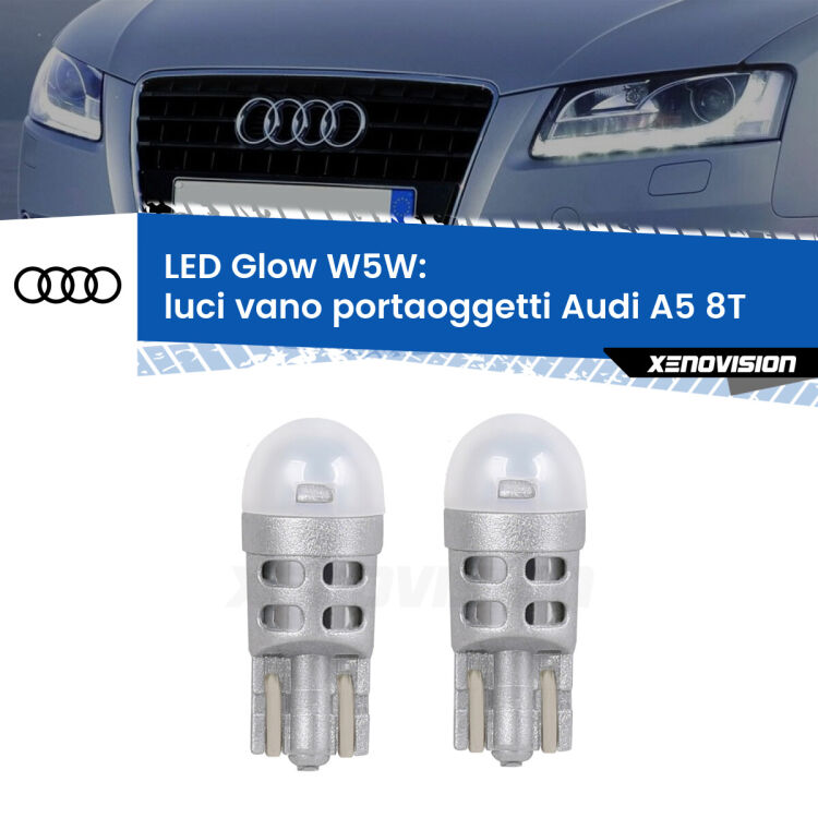 Luci Vano Portaoggetti LED Audi A5 8T 2007 - 2017: W5W Glow a Luce Calda <strong>Luci Vano Portaoggetti LED luce calda per Audi A5</strong> 8T 2007 - 2017. Coppia lampade <strong>W5W</strong> modello Glow di Xenovision.