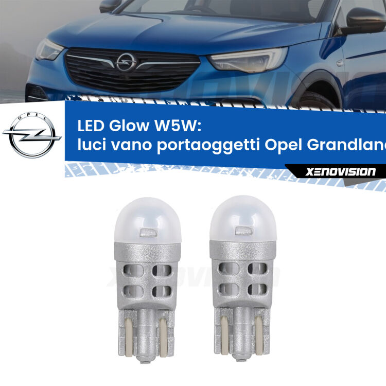 Luci Vano Portaoggetti LED Opel Grandland  2017 in poi: W5W Glow a Luce Calda <strong>Luci Vano Portaoggetti LED luce calda per Opel Grandland</strong>  2017 in poi. Coppia lampade <strong>W5W</strong> modello Glow di Xenovision.