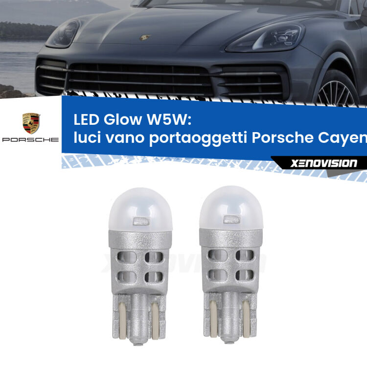 Luci Vano Portaoggetti LED Porsche Cayenne 9PA 2002 - 2010: W5W Glow a Luce Calda <strong>Luci Vano Portaoggetti LED luce calda per Porsche Cayenne</strong> 9PA 2002 - 2010. Coppia lampade <strong>W5W</strong> modello Glow di Xenovision.