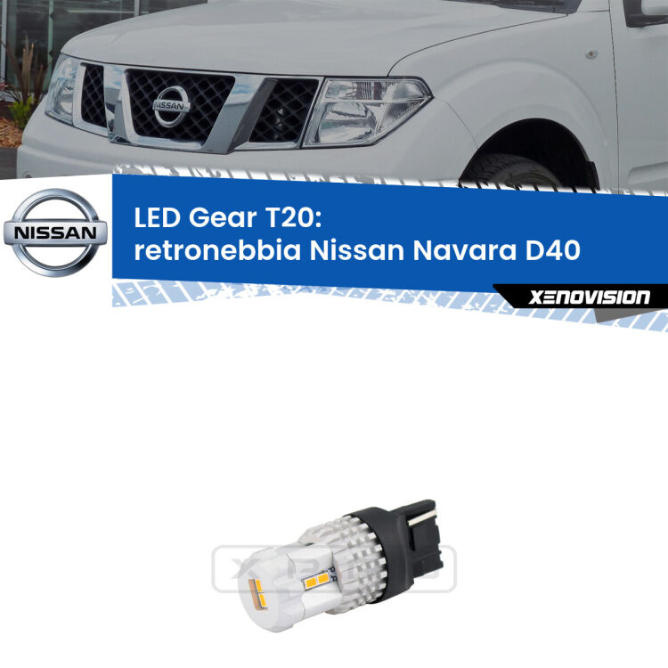 <strong>Retronebbia LED per Nissan Navara</strong> D40 2004 - 2016. Lampada <strong>T20</strong> rossa modello Gear.