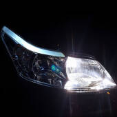 4 Kit Xenon Citroen C4 - 2007 al 2014 - 35W e Led Posizione - 6000k Kit Xenon Citroen C4 - 2007 al 2014 - 35W e Led Posizione - 6000k