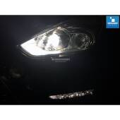 1 Kit Xenon Ford S-Max - 2006 in poi - Lenticolare - 35W in tinta ai led Kit Xenon Ford S-Max - 2006 in poi - Lenticolare - 35W in tinta ai led