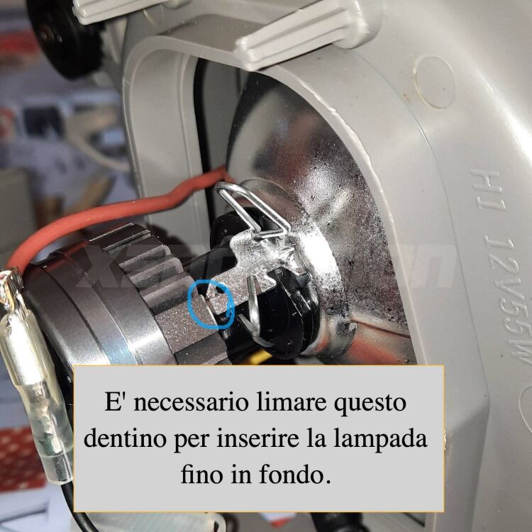 2 Anabbaglianti LED H1 22,000Lm per Alfa romeo 146 1994 - 2001 <strong>Kit LED anabbaglianti per Alfa romeo 146</strong> 1994 - 2001. </strong>Due lampade Canbus H1 Brightstar da 22,000 Lumen. Qualità Massima.