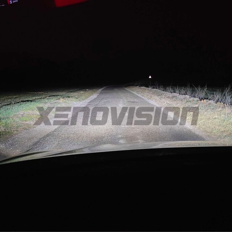 <strong>Kit anabbaglianti LED per Alfa romeo Giulietta</strong>  2010 in poi.</strong>.Coppia lampade <strong>H7</strong> modello Edge v3.0 di Xenovision.