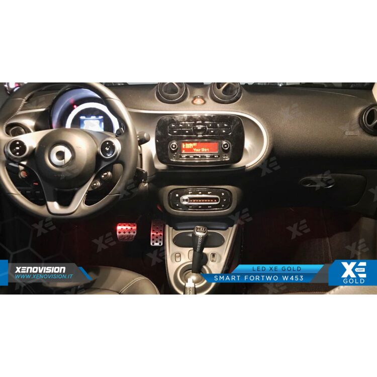 5 Luci Vano Portaoggetti LED Land rover Discovery II L318 1998 - 2004: C5W Glow a Luce Calda (Coppia) <strong>Luci Vano Portaoggetti LED luce calda per Land rover Discovery II</strong> L318 1998 - 2004. Coppia lampade <strong>C5W</strong> 36mm modello Glow di Xenovision.