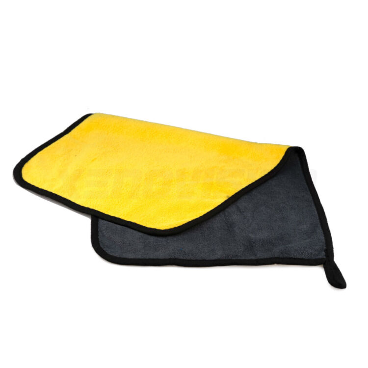 Carwash Panno in Microfibra Extralarge - 50x100cm Panno in <b>microfibra multiuso extra-large</b>, ideale per una pulizia senza aloni e asciugatura rapida all'autolavaggio. Delicato su tutte le superfici.