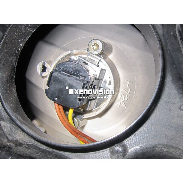 3 Adattatori portalampada Led per Anabbaglianti C-Max 2003 - 2010 Coppia adattatori portalampada LED per Ford C-Max
