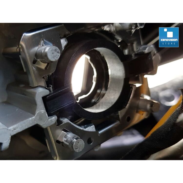 2 Coppia Adattatori Portalampada LED Peugeot 508/2008/3008/5008, Citroen C5/DS5/DS6, Ford Mondeo, Volvo, ecc <p>Coppia adattatori portalampada LED ideale su varie versioni di Peugeot 508/2008/3008/5008, Citroen C5/DS5/DS6, Ford Mondeo, Volvo ecc</p>