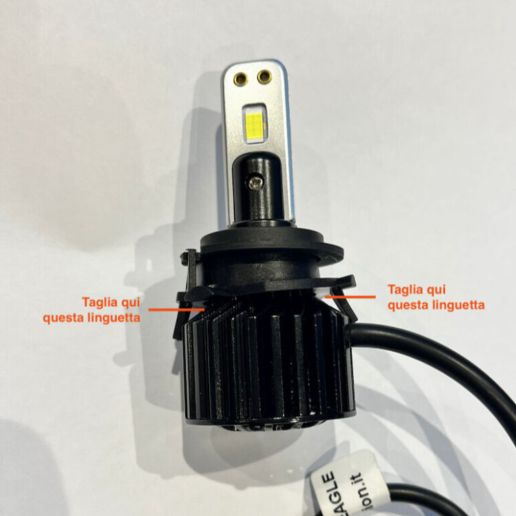 4 Adattatori portalampada Xenon per Anabbaglianti Kona (2017 - 2022) Coppia adattatori portalampada LED per Hyundai Kona