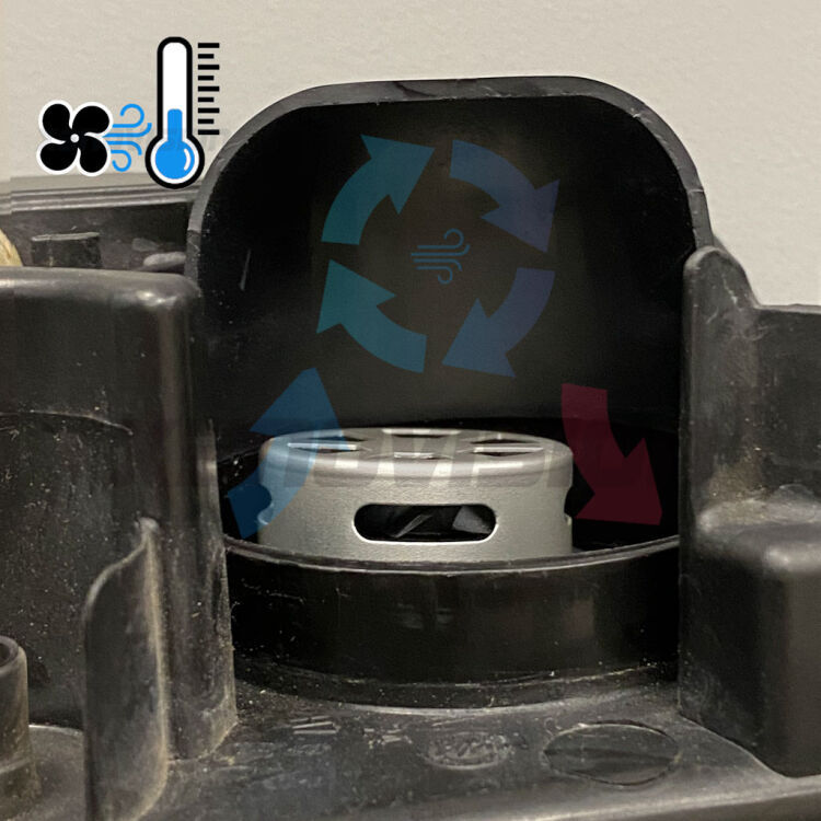 2 Coppia tappi coprifaro a cupola 65mm <p>Tappi coprifaro a cupola diametro interno <strong>65mm</strong>, necessari per fare respirare le ventoline dei kit LED.</p>