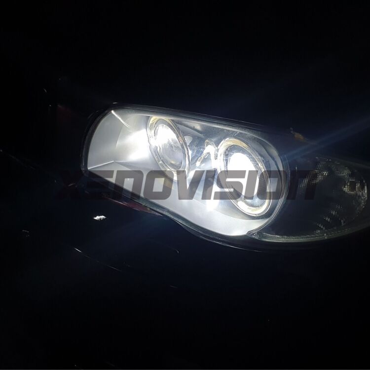 8 Anabbaglianti LED D1S 24,000Lm per Renault Laguna III X91 2007 - 2015 <strong>Lampade conversione a LED specifiche per Renault Laguna III</strong> X91 2007 - 2015 con fari D1S xenon di serie. Lampade Canbus da 24.000Lumen, Qualità Massima.