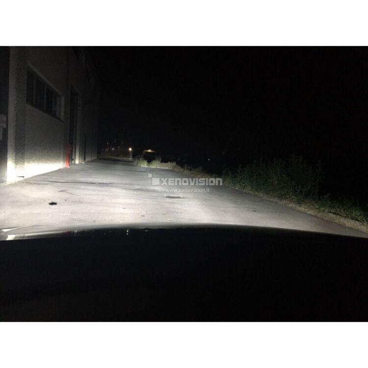 <p>2x volte pi&ugrave; Luce sui Fendinebbia Golf VII. Pi&ugrave; profondit&agrave; visiva. Zero rischi col Tergicristalli. Completamente Plug&amp;Play.&nbsp;</p>