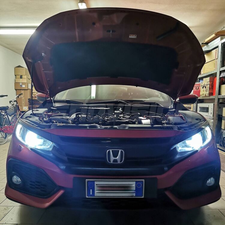  Honda Civic X hatchback 2016 