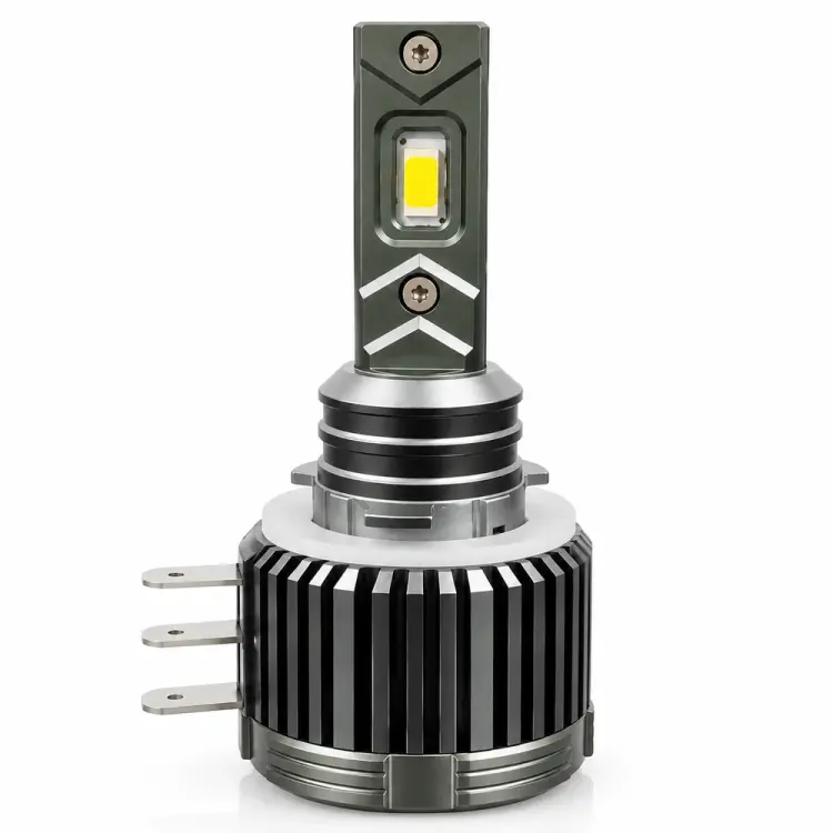 Kit abbaglianti LED per Audi A6</strong> C6 2009 -2011. Lampade <strong>H15</strong> doppia funzione (diurne + abbaglianti) Canbus modello Eagle Xenovision.