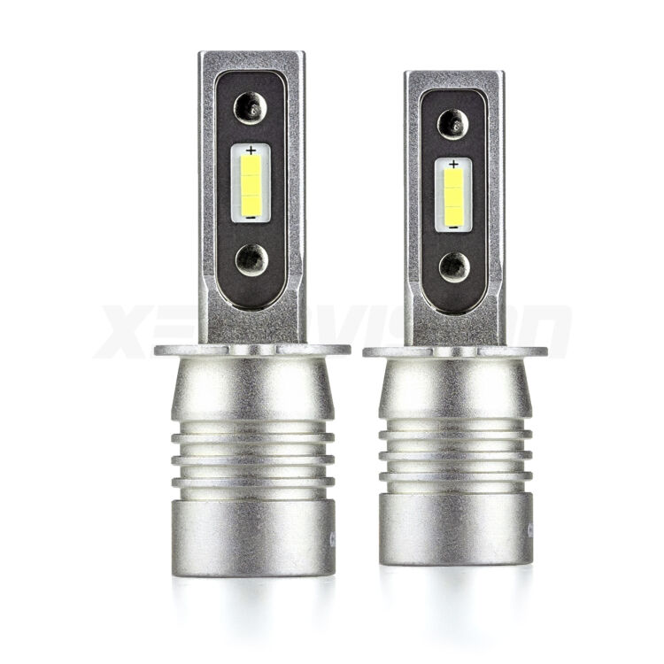 1 Fendinebbia LED H3 9600Lm per Land rover Discovery II L318 prima serie <strong>Kit LED Fendinebbia per Land rover Discovery II</strong> L318 prima serie.</strong> Coppia lampade <strong>H3</strong> senza ventola e ultracompatte per installazioni in fari senza spazi.