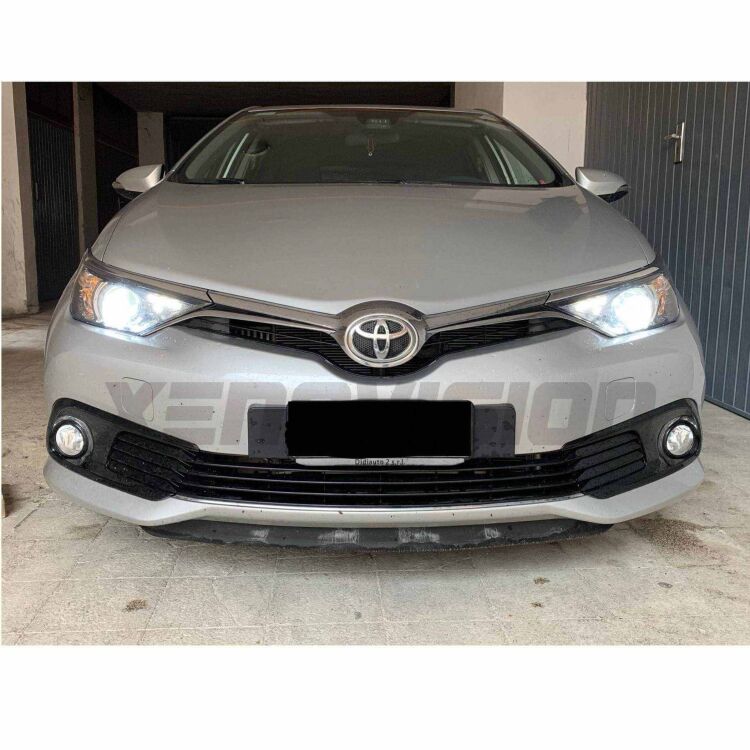  Toyota Auris 2015 