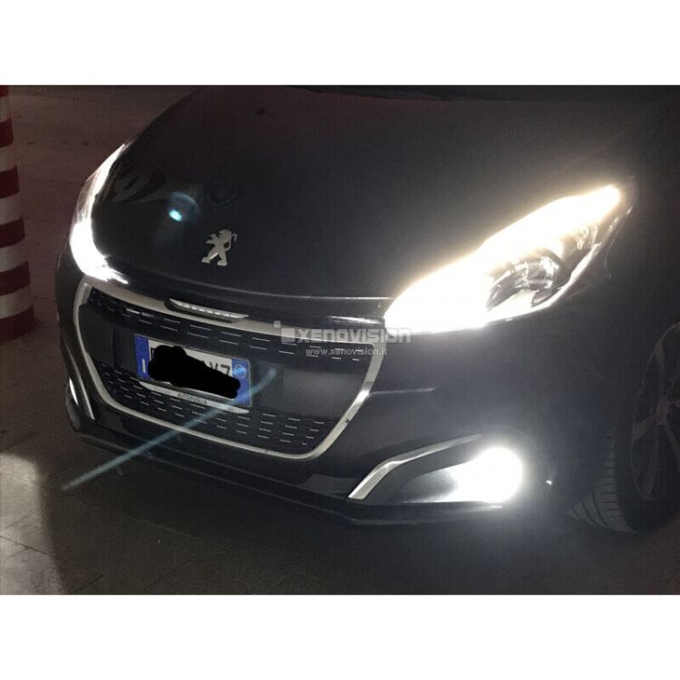  Peugeot 208 Allure  2017 