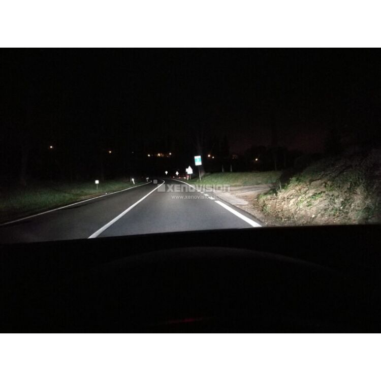 3 H7: Lampada HID Xenovision FocusPro 6100k <p>Bianco lunare purissimo, geometria ottimizzata. Lampada H7 PROFESSIONALE di Altissima Qualità. Multiwatt 35W/55W.</p>