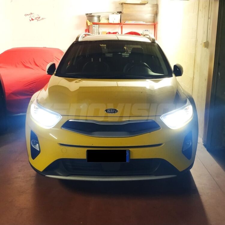  KIA Stonic 2017 