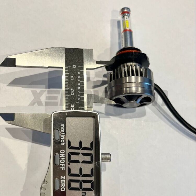 3 Abbaglianti LED HB3 22,000Lm per Fiat Doblo 263 2015 -2016 <strong>Kit LED abbaglianti per Fiat Doblo</strong> 263 2015 -2016. </strong>Due lampade Canbus HB3 Brightstar da 22,000 Lumen. Qualità Massima.