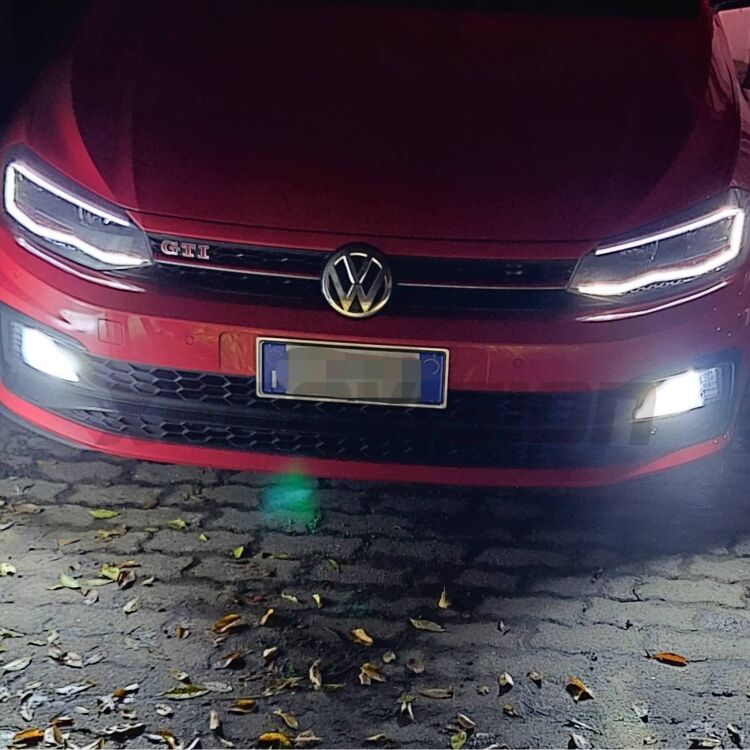 6 Fendinebbia LED Hyundai I30 PDE, PD, PDEN 2016 in poi: HB4 11,000Lm <strong>Kit fendinebbia LED</strong> HB4 per <strong>Hyundai I30</strong> PDE, PD, PDEN 2016 in poi. Compatte, impermeabili, senza ventola: praticamente indistruttibili. Top Quality.