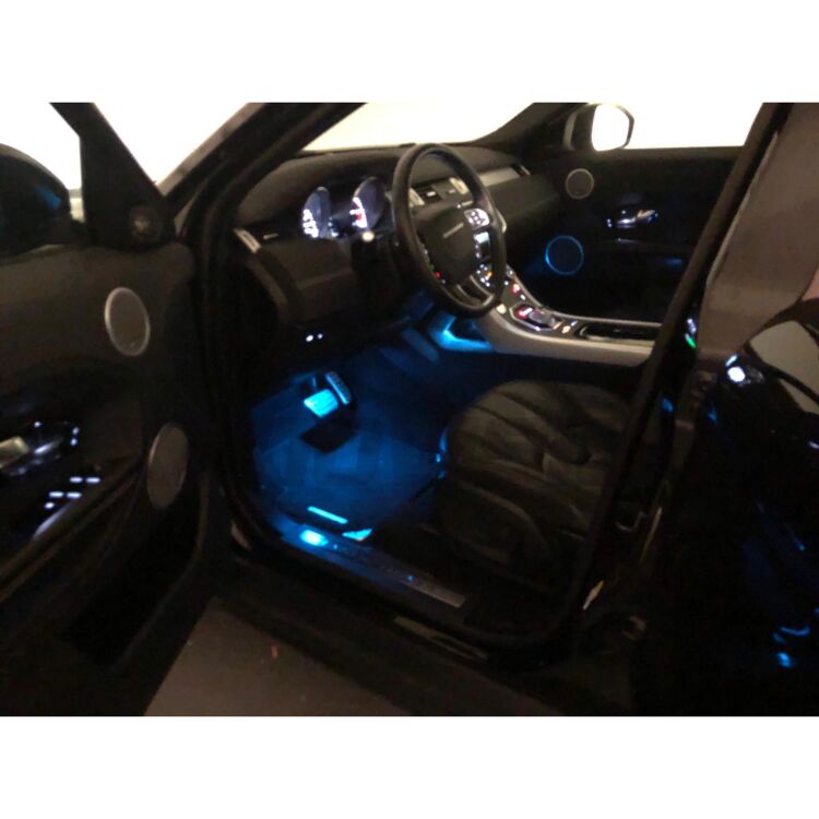 6 Placche LED vano piedi cambiacolore bluetooth per Hyundai I30 PDE, PD, PDEN 2016 in poi <strong>Kit placche LED cambiacolore vano piedi Hyundai I30</strong> PDE, PD, PDEN 2016 in poi. 4 placche <strong>Bluetooth</strong> con app Android /iOS.