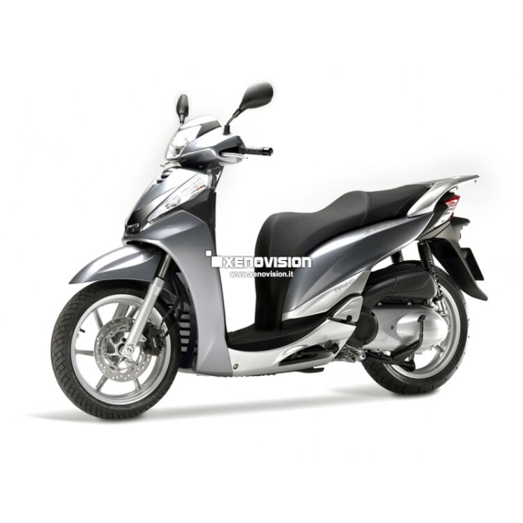 Kit Bixenon Honda SH - 1984 in poi - BiXenon 35W e Led Posizioni - 6000k <p>Kit Bixenon Honda SH dal 1984 in poi, 6000k 35W Ultra Slim Xenovision ad architettura digitale 64-Bit. Lampada bixenon H4 Bianco Lunare Ket KOREA, Qualita Garantita 2 anni </p>