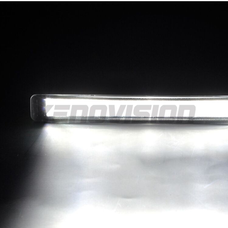 3 Kit Faretti DRL LED Xenovision chip Cree Korea - Sport Ancora più potenti! Kit faretti DRL universali 6WATT Canbus Plug & Play Daytime Running Lights (DRL) Professionali.