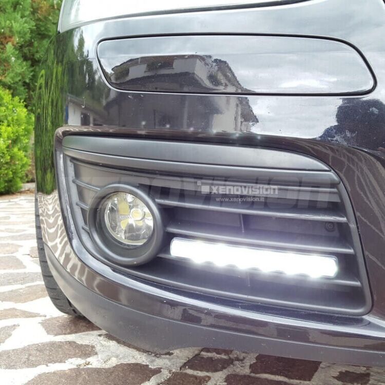 5 Kit Faretti DRL LED Xenovision chip Cree Korea - Sport Ancora più potenti! Kit faretti DRL universali 6WATT Canbus Plug & Play Daytime Running Lights (DRL) Professionali.