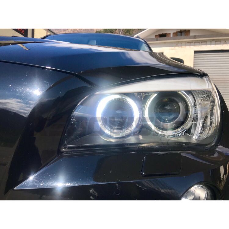 3 Kit Led Angel Eyes BMW X1 E84 <p>Specifico per Angel Eyes di  BMW X1 E84. Più luce, più Appeal. Top Quality.</p>