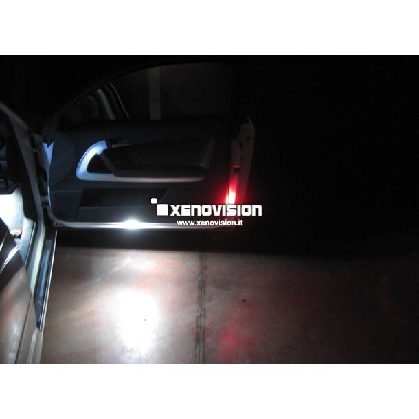 1 Kit Led Audi A3 2010 - Tutti i punti luce - FULL - Bianco Lunare 6000k <p>Kit Led Audi A3 Full, conversione a Led per A3. Zero spie, Altissima Qualità. Luce Bianco Lunare 6000k su ogni punto luce interno ed esterno.</p>
