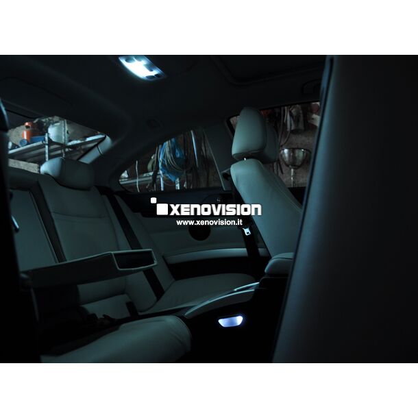 3 Kit Led BMW E90 E91 E92 - Tutti i punti luce - Base - Bianco Lunare 6000k <p>Kit Led BMW E92 Base, conversione totale a Led per BMW Serie 3 E90 E91 E92. Zero Spie, Top Quality. Creato con il forum BMWPassion, risultato garantito. </p>