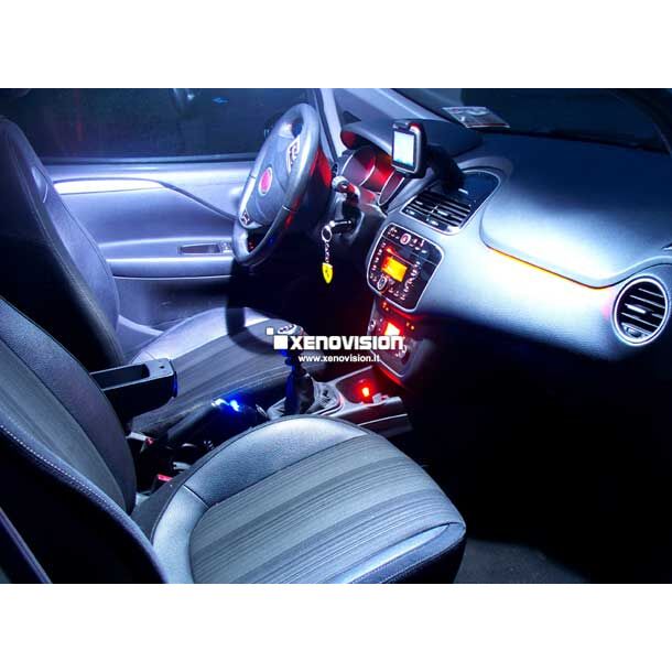 1 Kit Led Fiat Punto Evo - 2008 in poi - BASE - Bianco Lunare 6000k <p>Kit Led Fiat Punto Evo Base, conversione totale a Led per Fiat Punto Evo. Zero spie, Altissima Qualità. Luce Bianco Lunare 6000k su ogni punto luce interno</p>