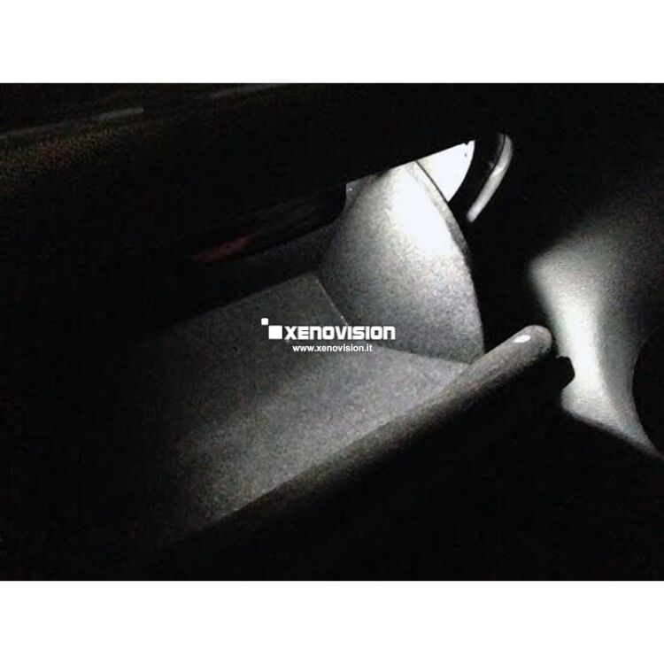 4 Kit Led Golf VI - Tutti i punti luce - Full - Bianco Lunare 6000k <p>Kit Led Golf VI Full, conversione totale a Led per Golf 6.Creato con la VWGolfCommunity, pacchetto completo di altissima qualità e risultato garantito.</p>