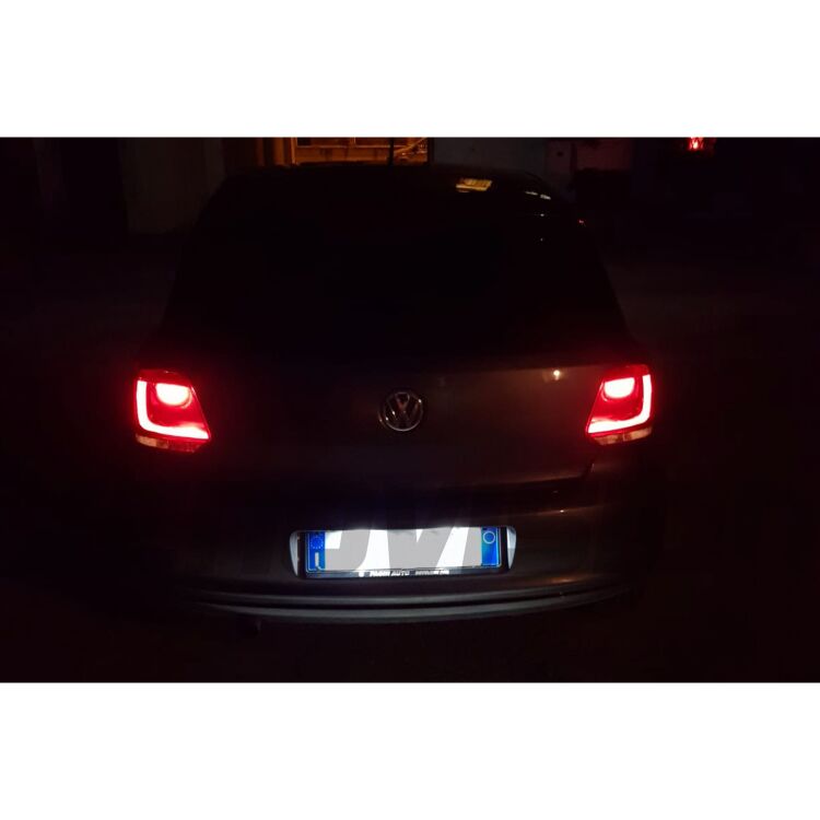 <p>Kit Led Polo 6R Full, conversione totale per Polo 6R.Creato con la VWGolfCommunity, pacchetto completo di altissima qualit&agrave; e risultato garantito.</p>