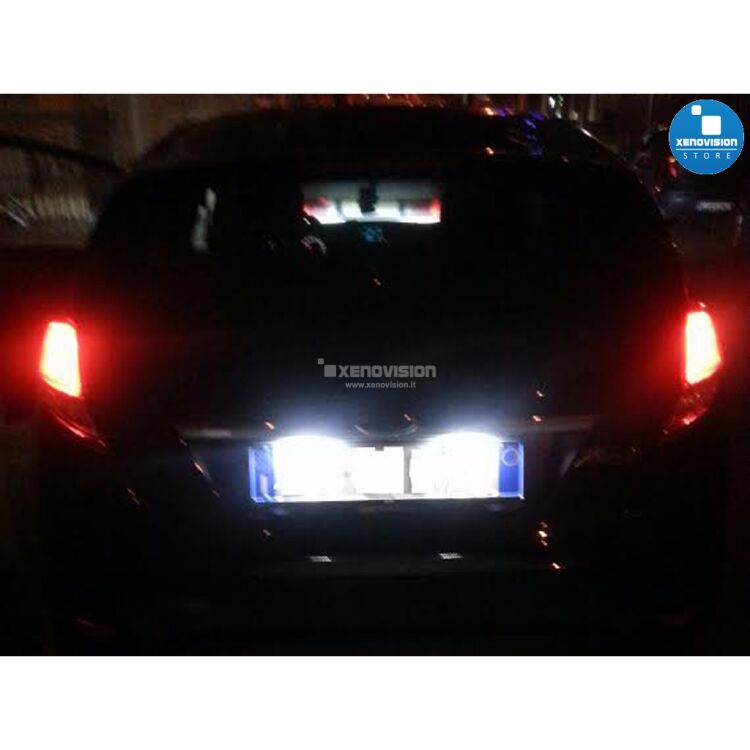 2 Kit Plafoniere LED Targa FORD Focus Mondeo Fiesta <p>Le originali Xenovision - Qualità Massima sul mercato. Per Ford Focus Mondeo Fiesta.</p>