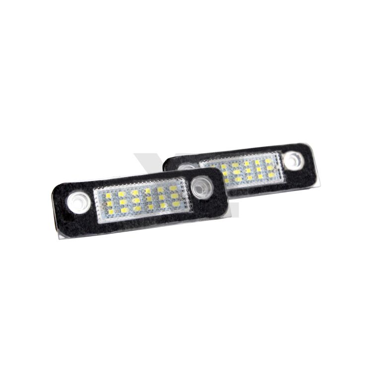 Kit Plafoniere Led Targa Ford Mondeo Fiesta Fusion <p>Le originali Xenovision - Qualità Massima sul mercato. Per Ford Mondeo, Fiesta e Fusion.</p>