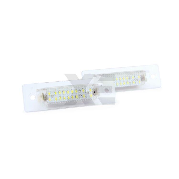 Kit Plafoniere Led Targa Porsche 911 Carrera Turbo GT2 GT3 968 Boxster <p>Le originali Xenovision - Qualità Massima sul mercato. Per Porsche 911, Carrera, etc.</p>