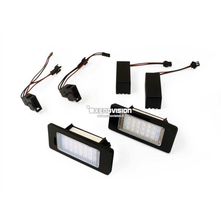 Kit Plafoniere LED Targa VW Passat <p>Le originali Xenovision - Qualità Massima sul mercato. Per VW Passat</p>